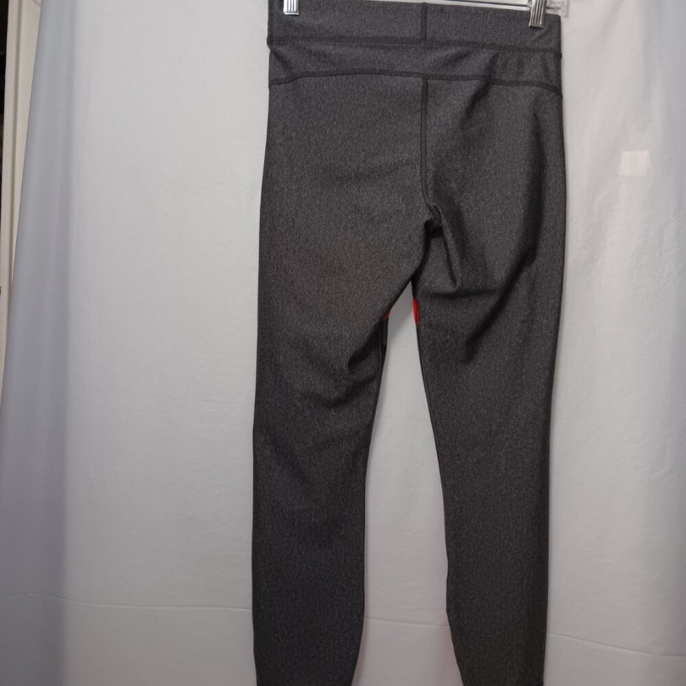 BUNDLE OF 3 VARIOUS ACTIVEWEAR LEGGINGS - Picture 14 of 14